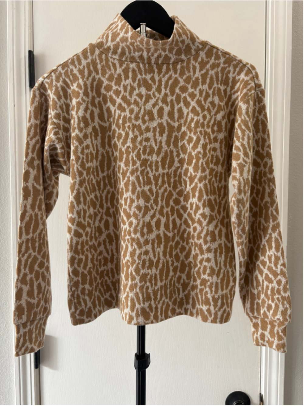 LOFT Gingersnap Animal Spotted Mock Neck Top Knit Sweater Size M
